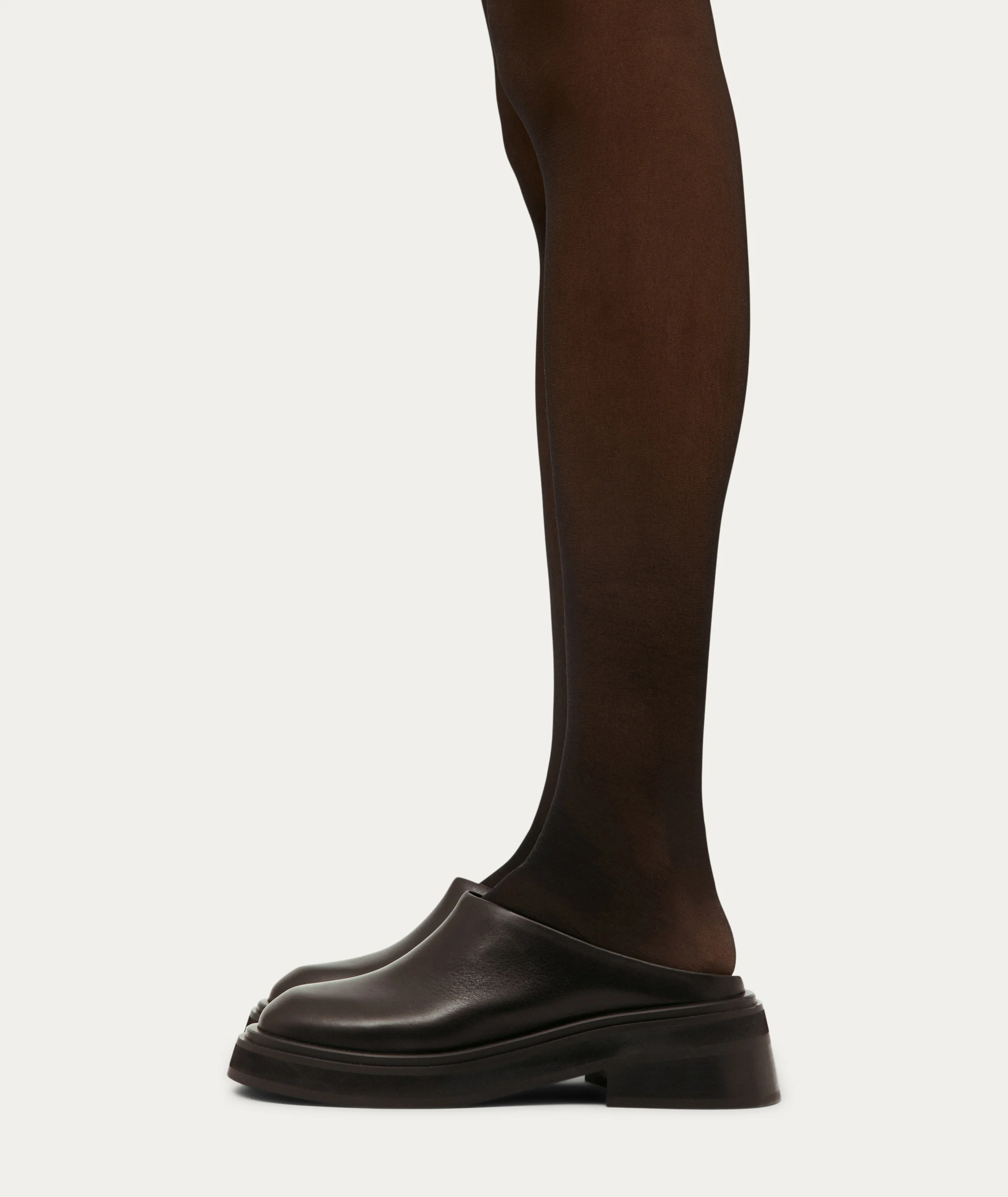 Apollo Mule - Black - Image 8