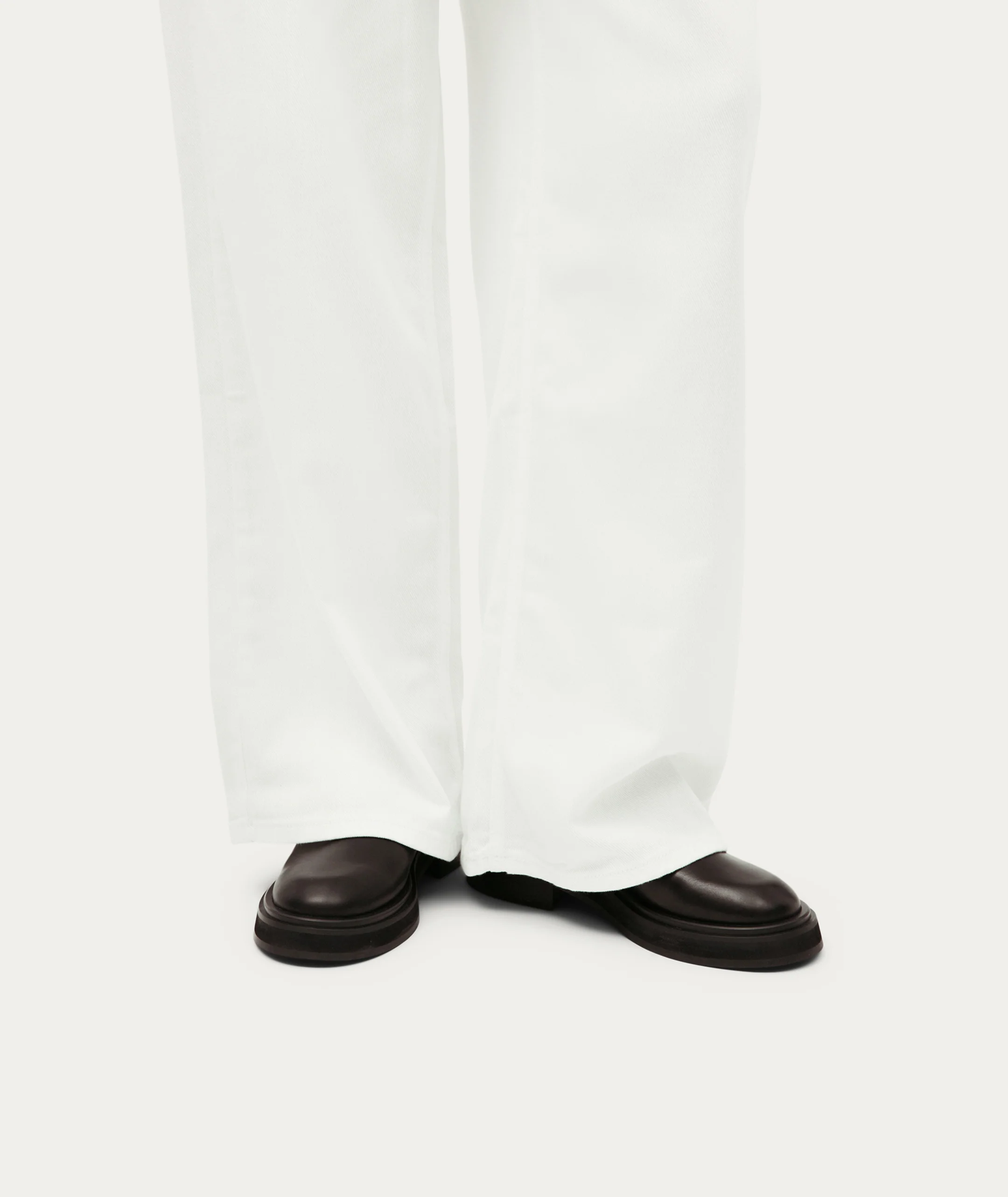 Apollo Mule - Black - Image 9