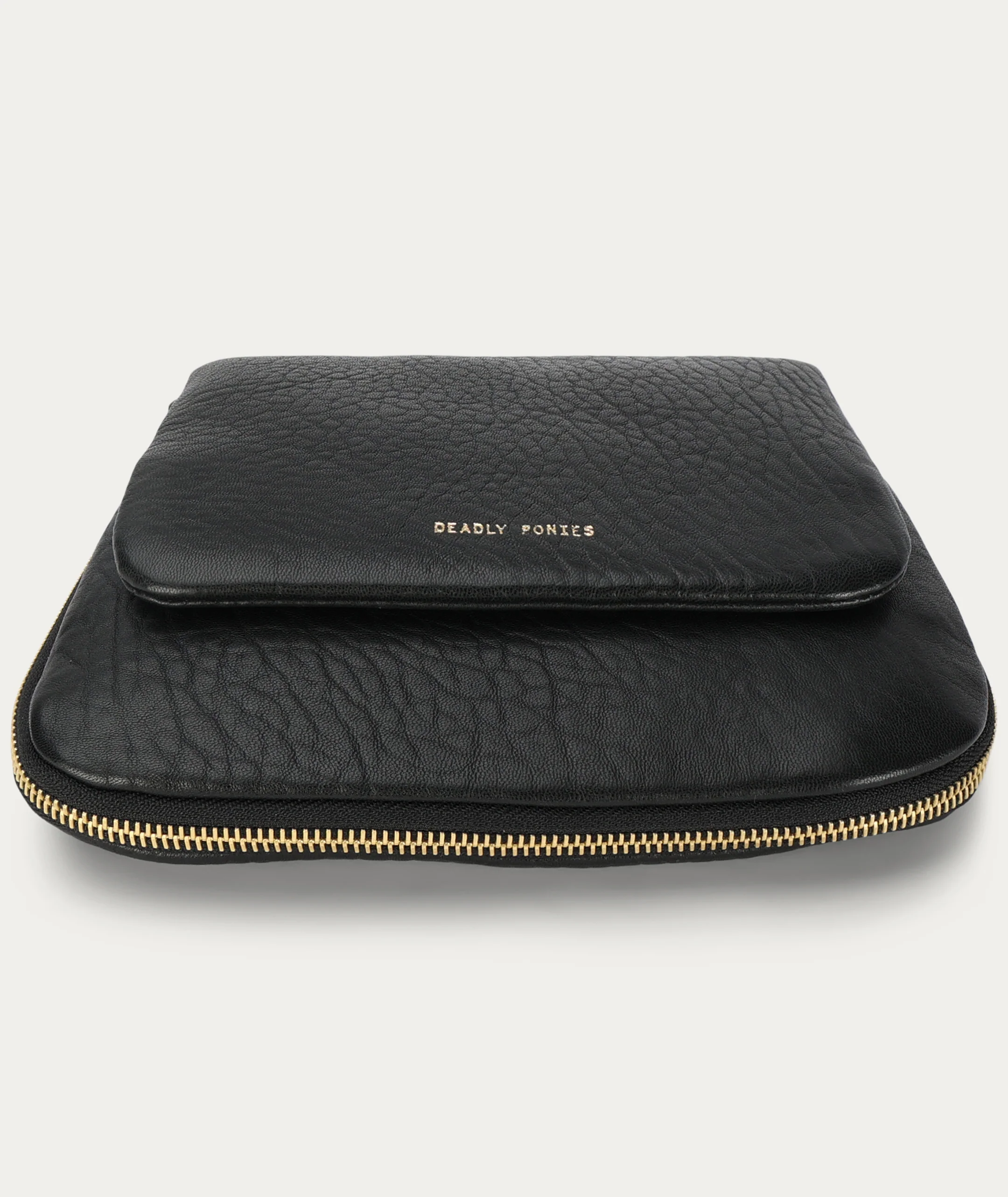 Mr Caiman Mini - Black Bulle/Brass - Image 6