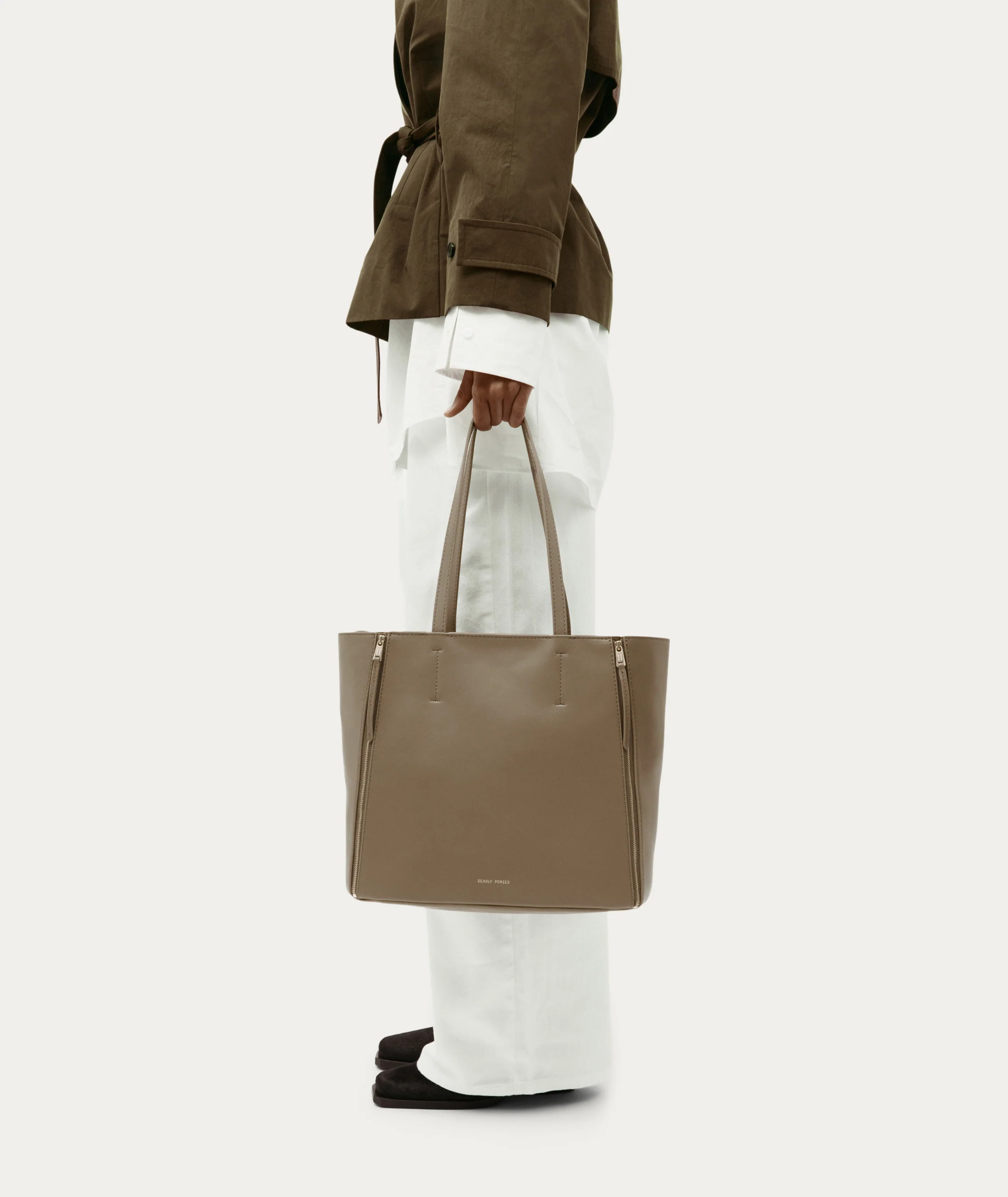 Mr Scurry Tote - Dune - Image 10