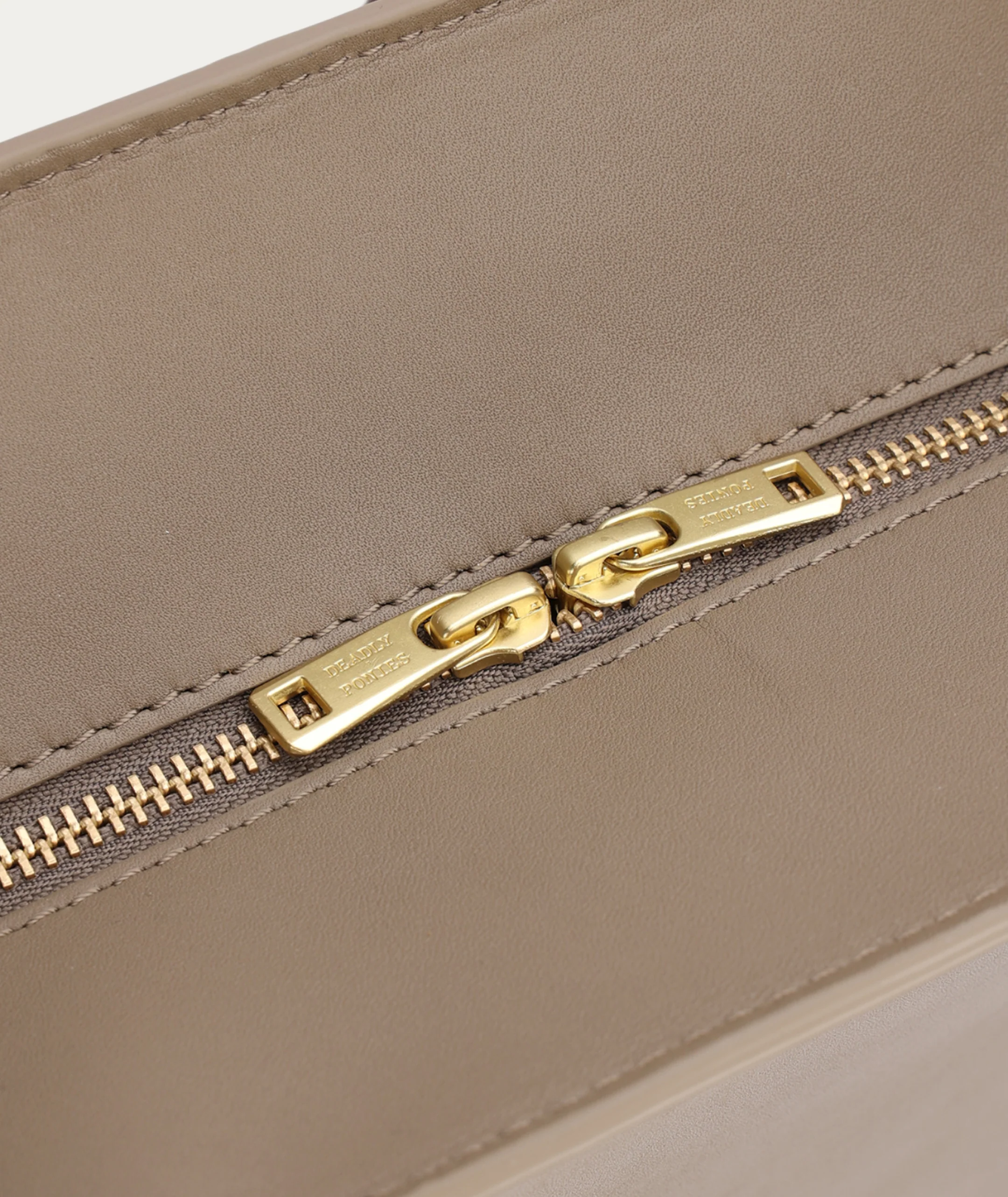 Mr Scurry Tote - Dune - Image 7