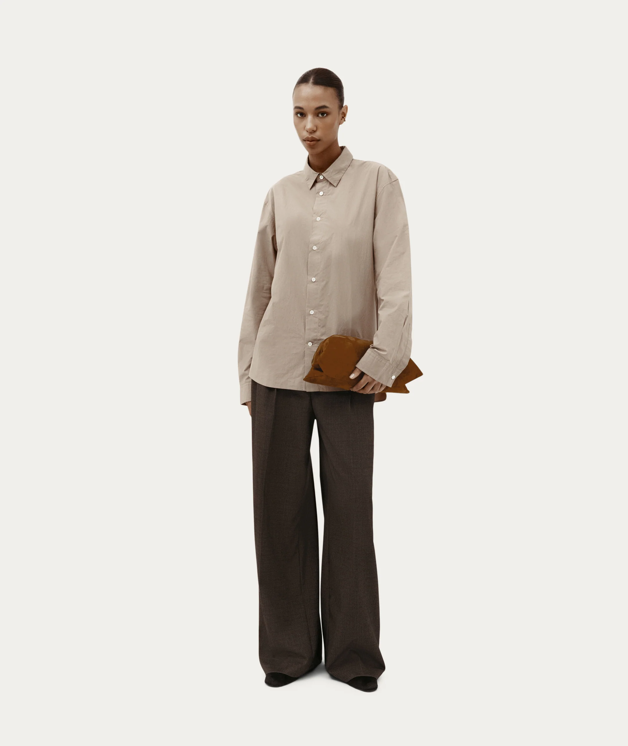 Mr Vault - Gingerbread Suede - Image 5
